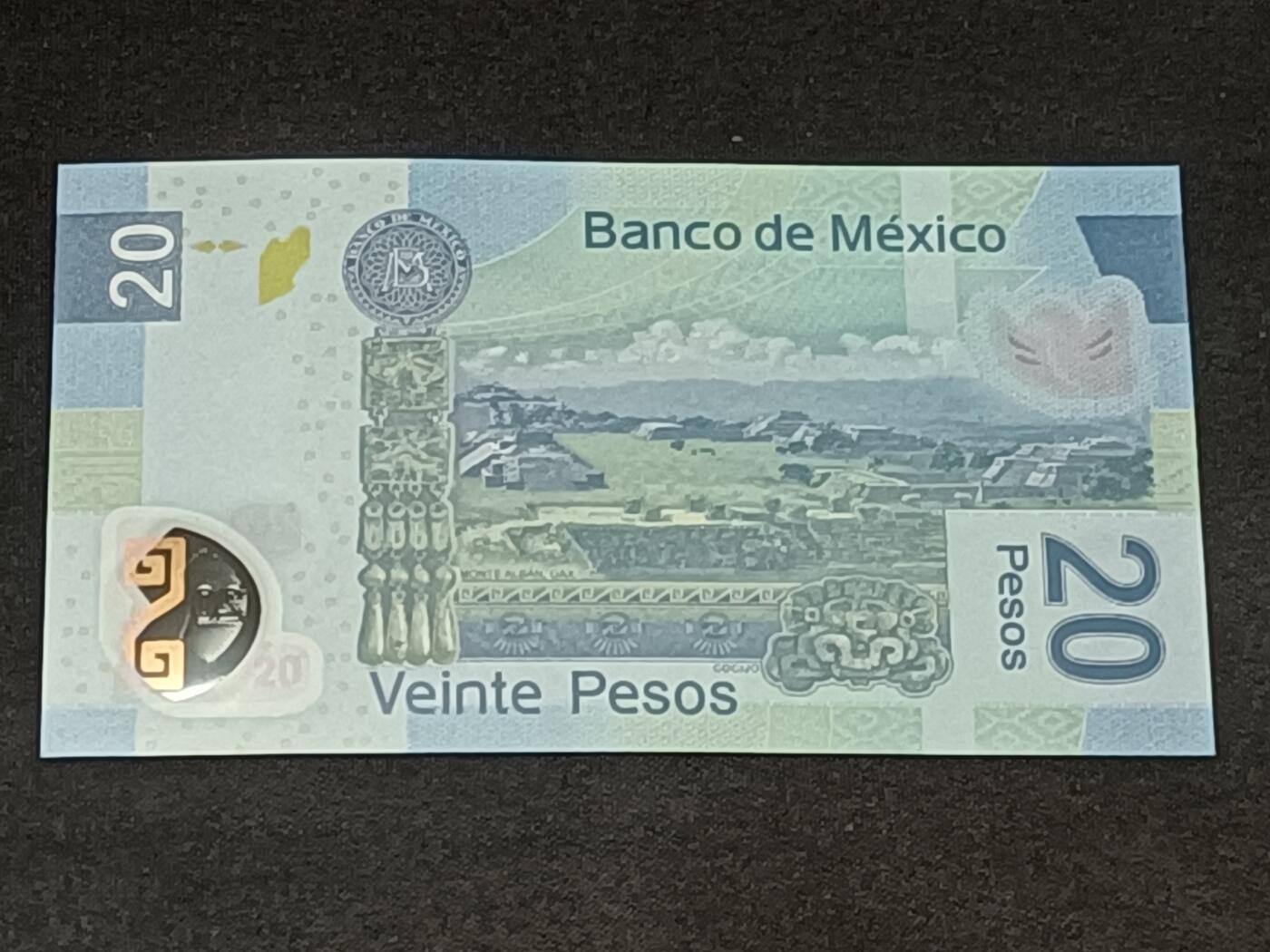 【游宝拍卖】乙巳蛇年86期  墨西哥-20比索【2010年 全新UNC】