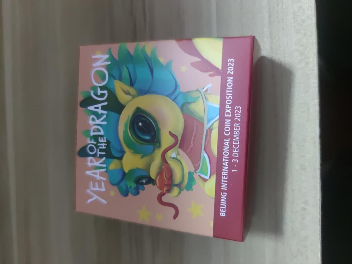 图瓦卢卡通生肖二分之一盎司银币