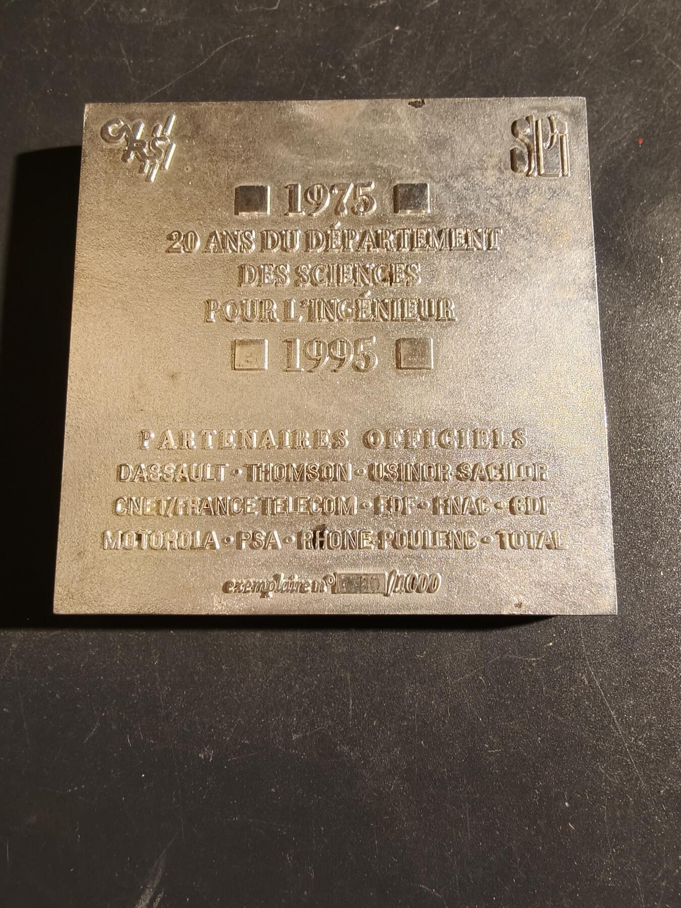 老王徽章第163期 13-15日三场连拍 16日统一发货  13、14日结束后可寄存