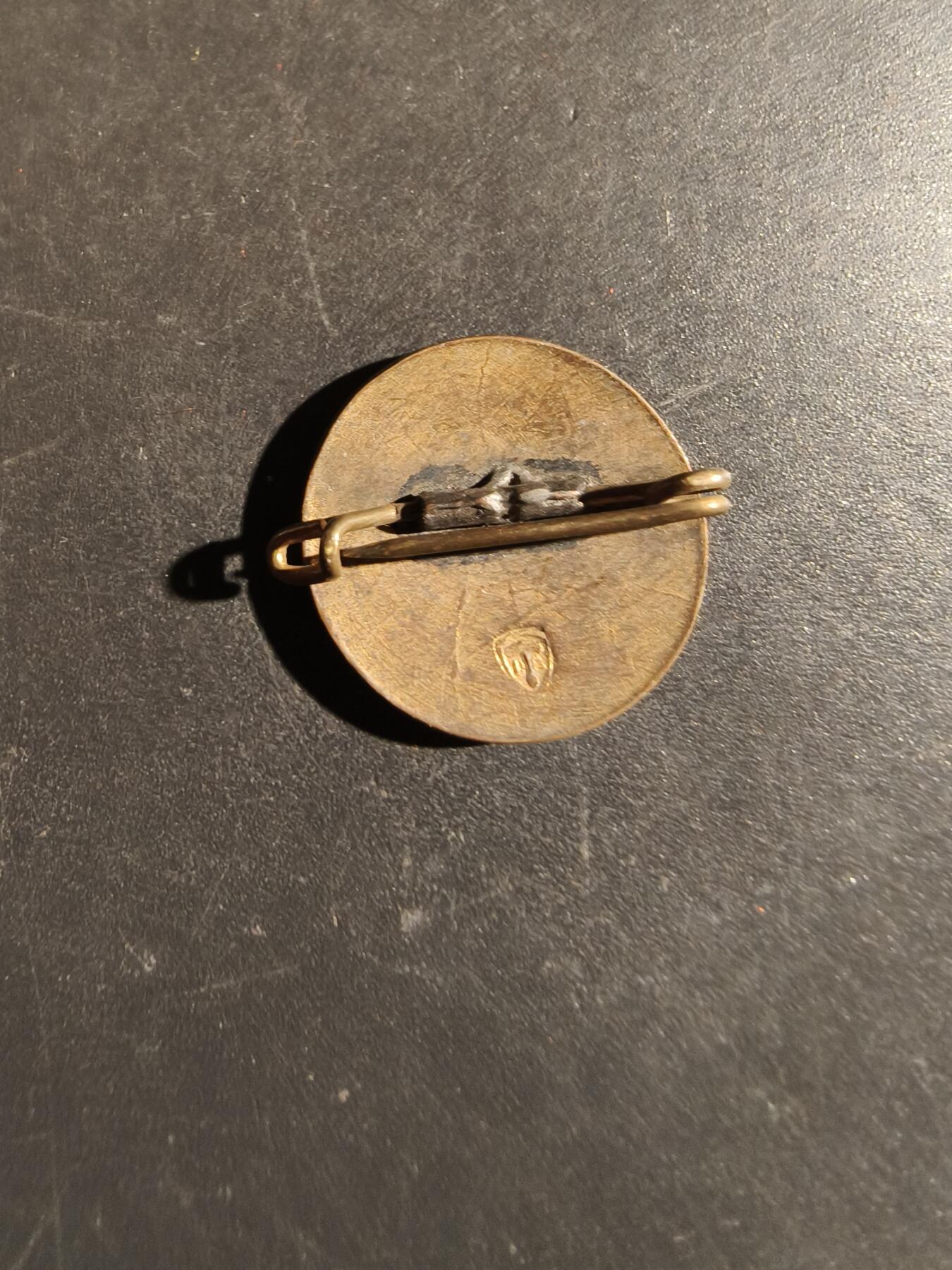 老王徽章第163期 13-15日三场连拍 16日统一发货  13、14日结束后可寄存 丹麦田径运动协会徽章