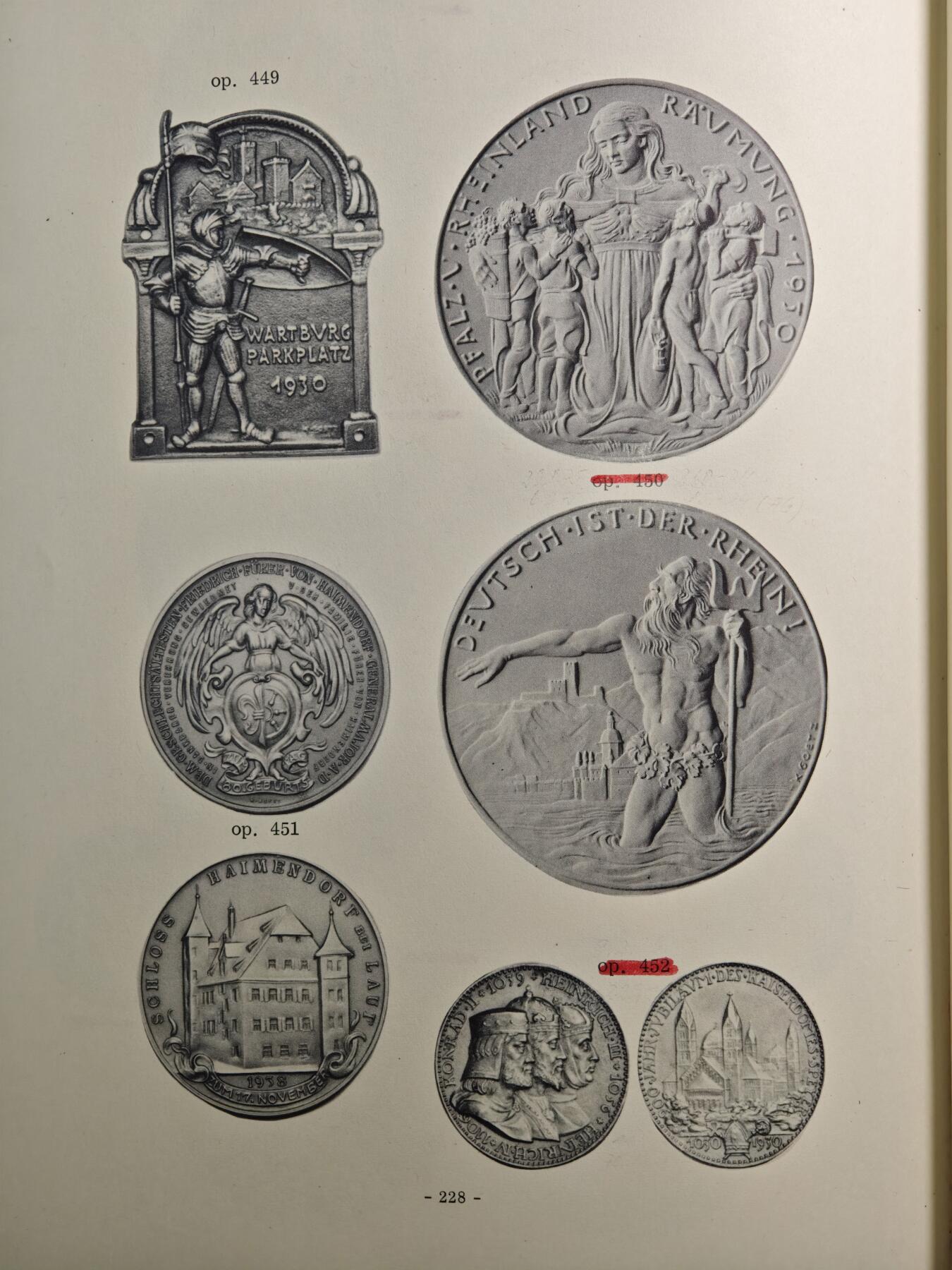 【德藏】世界币章拍卖第153期（拍品征集中~欢迎藏友联系） 97成新 绝版 1967年第一版 章牌大师卡尔歌茨-纪念章Kienast目录 作者亲笔签名版 超大开本 评级公司同款 全书约284页 布面镶嵌硬壳精装