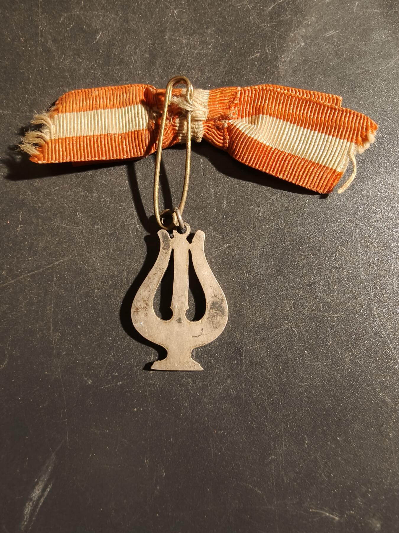 老王徽章第163期 13-15日三场连拍 16日统一发货  13、14日结束后可寄存