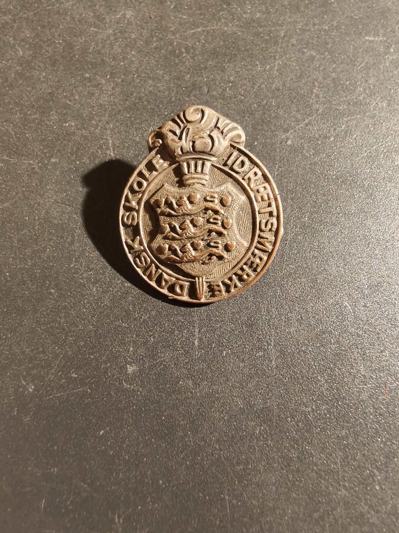 老王徽章第163期 13-15日三场连拍 16日统一发货  13、14日结束后可寄存 丹麦徽章