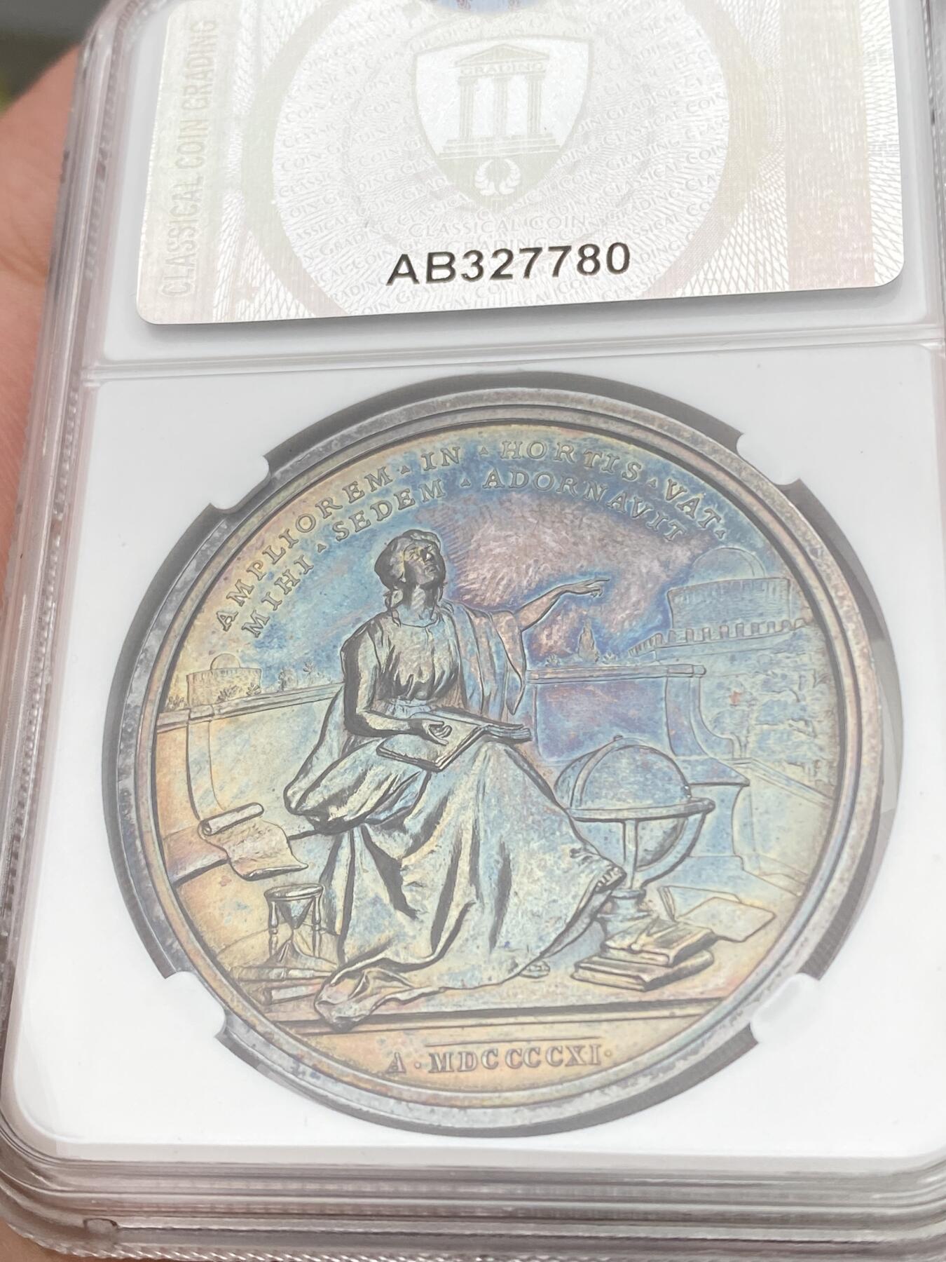 万国钱币拍卖第055期 CCG MS68 1911年梵蒂冈教皇国庇护十世第八届新梵蒂冈天文台纪念大银章 罗马造币厂铸 炫丽孔雀蓝幻彩 意大利本土评级 分数仅供参考