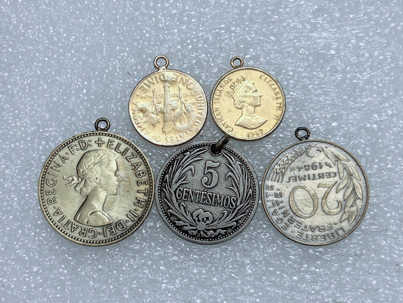 第一海外回流一元起拍收藏 散集专场  第266期 不同项链吊坠 5枚