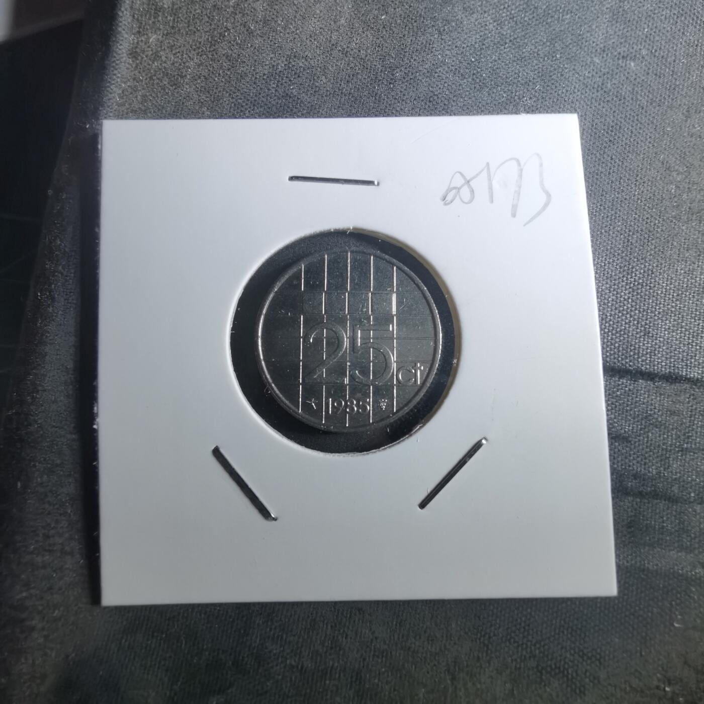 沼泽如烟--第905场 荷兰1985年25分