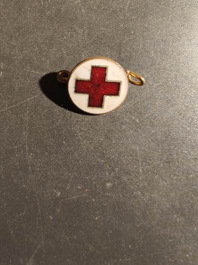 老王徽章第163期 13-15日三场连拍 16日统一发货  13、14日结束后可寄存 - 丹麦红十字会徽章