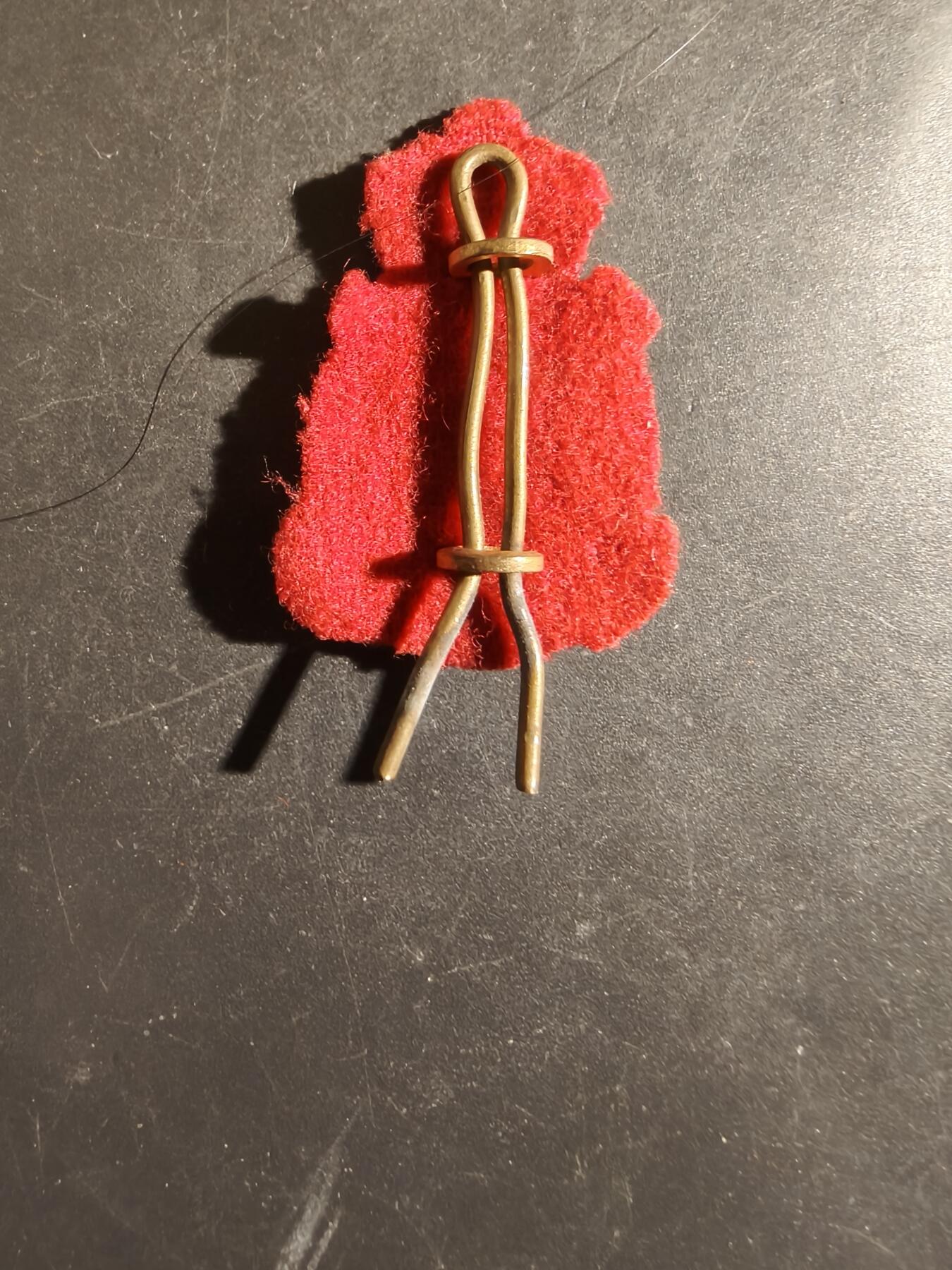 老王徽章第163期 13-15日三场连拍 16日统一发货  13、14日结束后可寄存 丹麦皇家工兵团帽徽     底衬完整