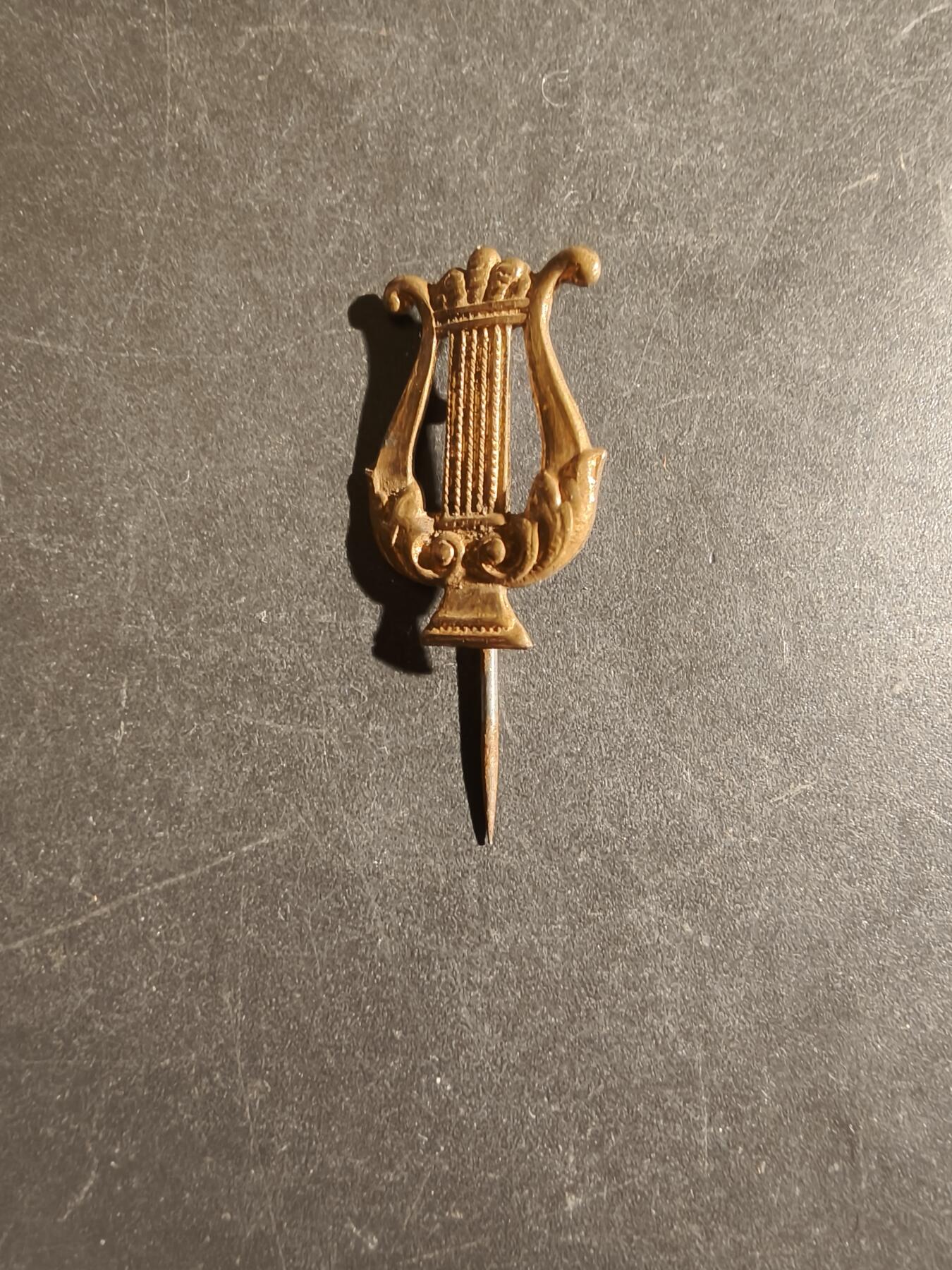 老王徽章第163期 13-15日三场连拍 16日统一发货  13、14日结束后可寄存