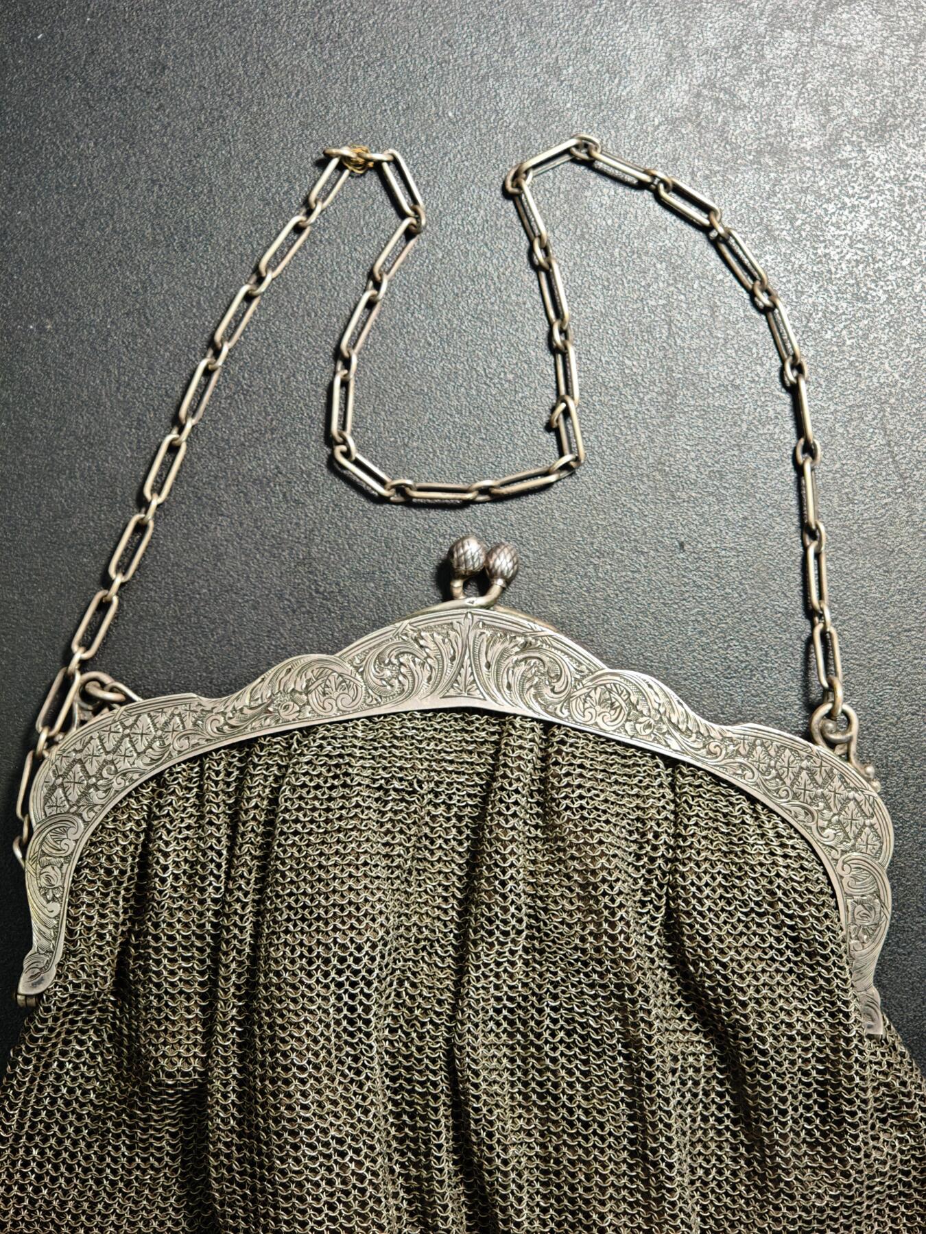 【德藏】世界币章拍卖第153期（拍品征集中~欢迎藏友联系） 欧洲老银钱袋 手工刻花 工艺精湛 重约：350g