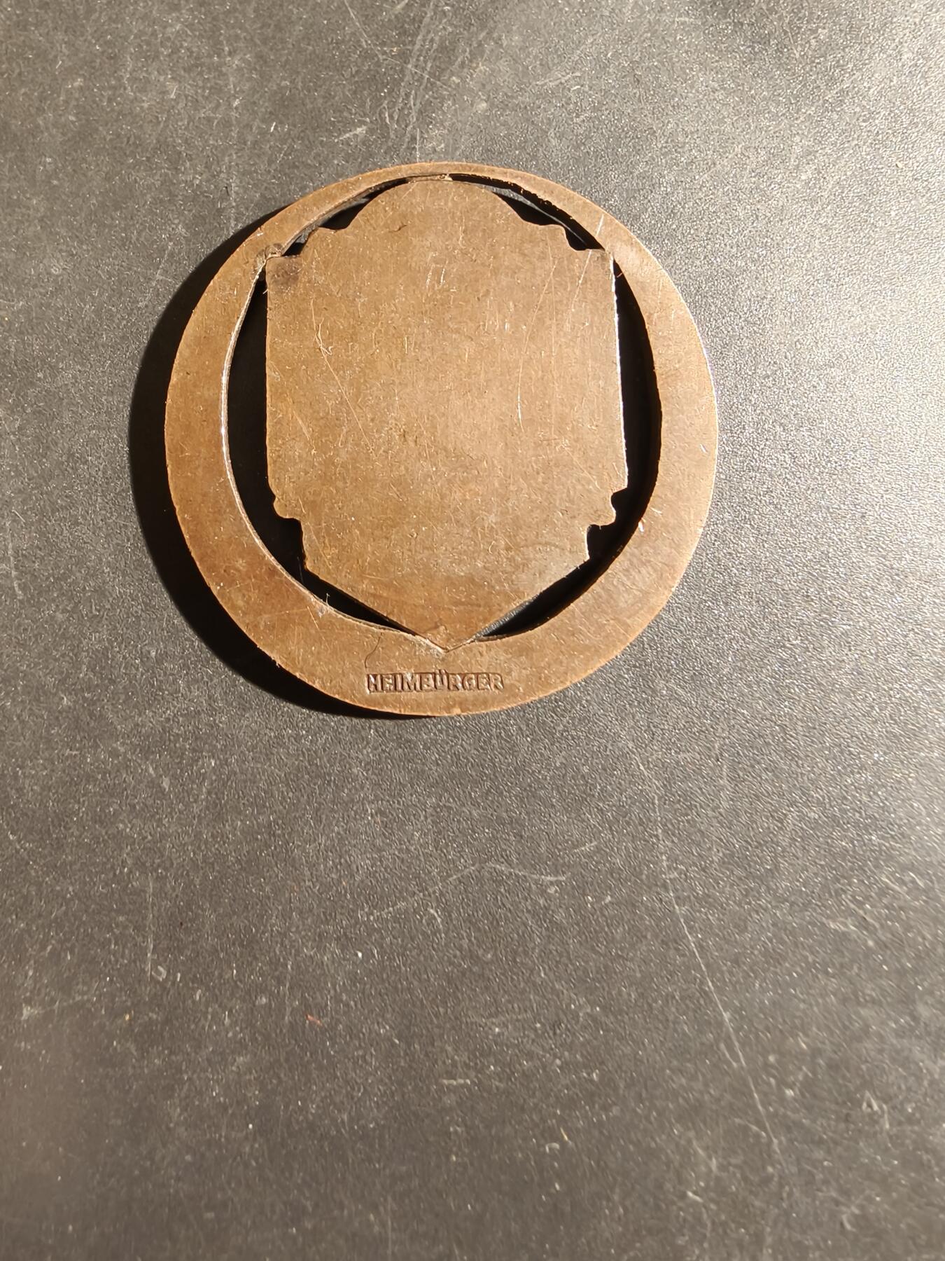 老王徽章第163期 13-15日三场连拍 16日统一发货  13、14日结束后可寄存 丹麦体育联合会纪念章