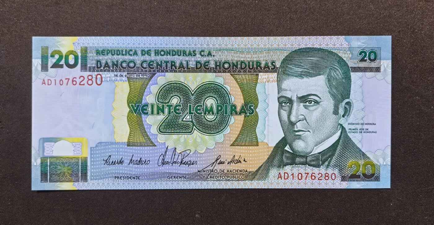 北京马甸外国币专卖第146期，外国纸币币专场，陆续上拍，欢迎关注