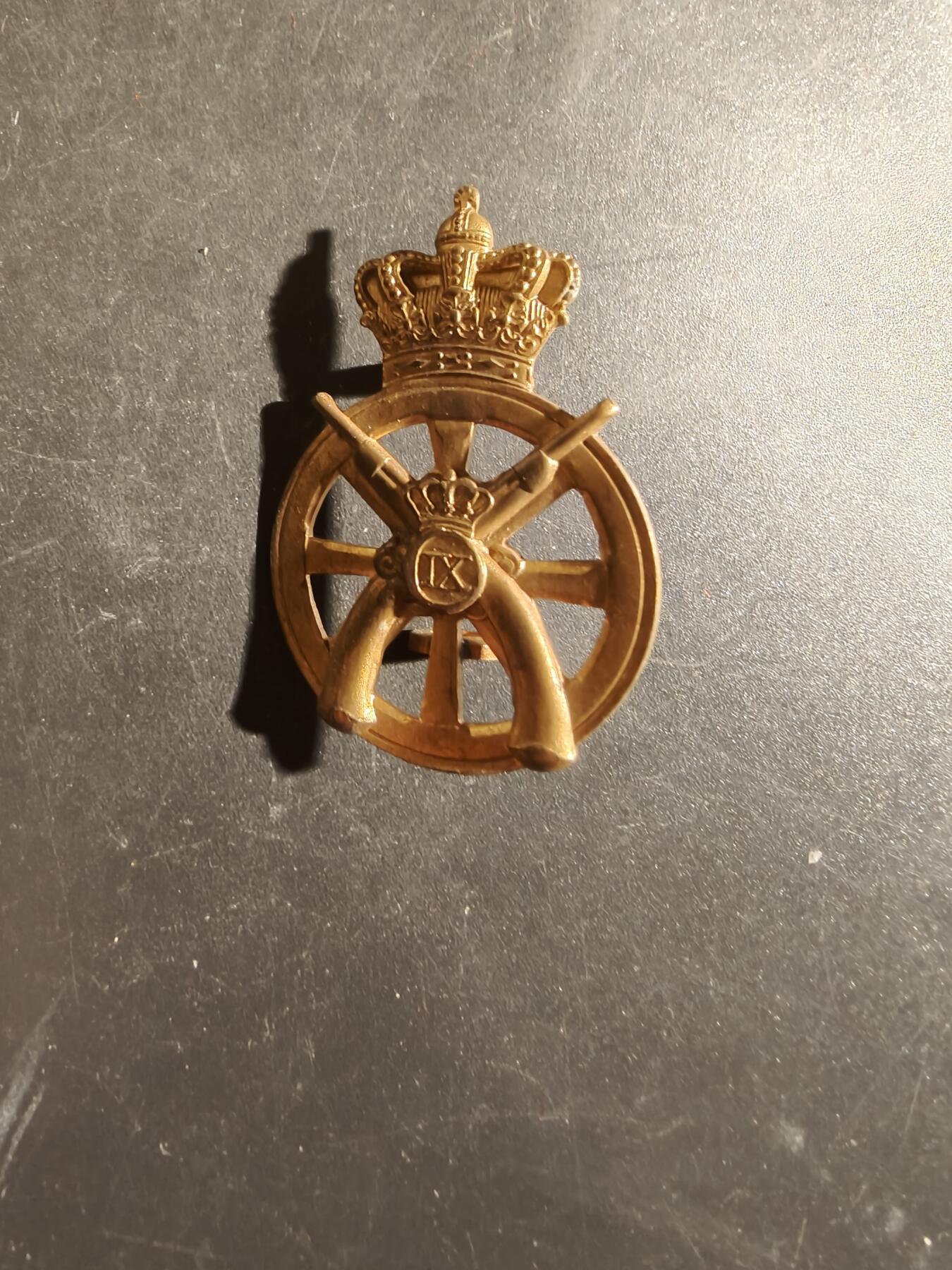 老王徽章第163期 13-15日三场连拍 16日统一发货  13、14日结束后可寄存 丹麦皇家陆军杰德斯科运输团帽徽