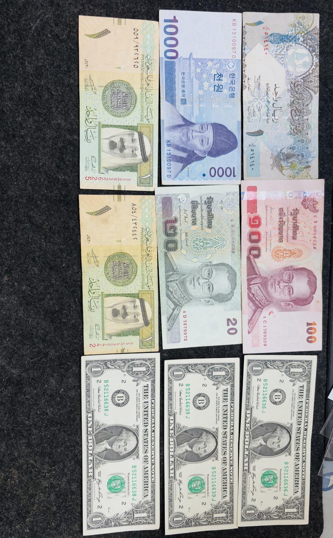 文馨钱币收藏第 281 场，【 长期接收代拍品】银元，银币，套币，纸币专场（本场截拍后休息三天，19 号发货） 美国 1 美元 3 张，1000 韩元，沙特 2 元，卡塔尔 1 元，泰铢 120 元