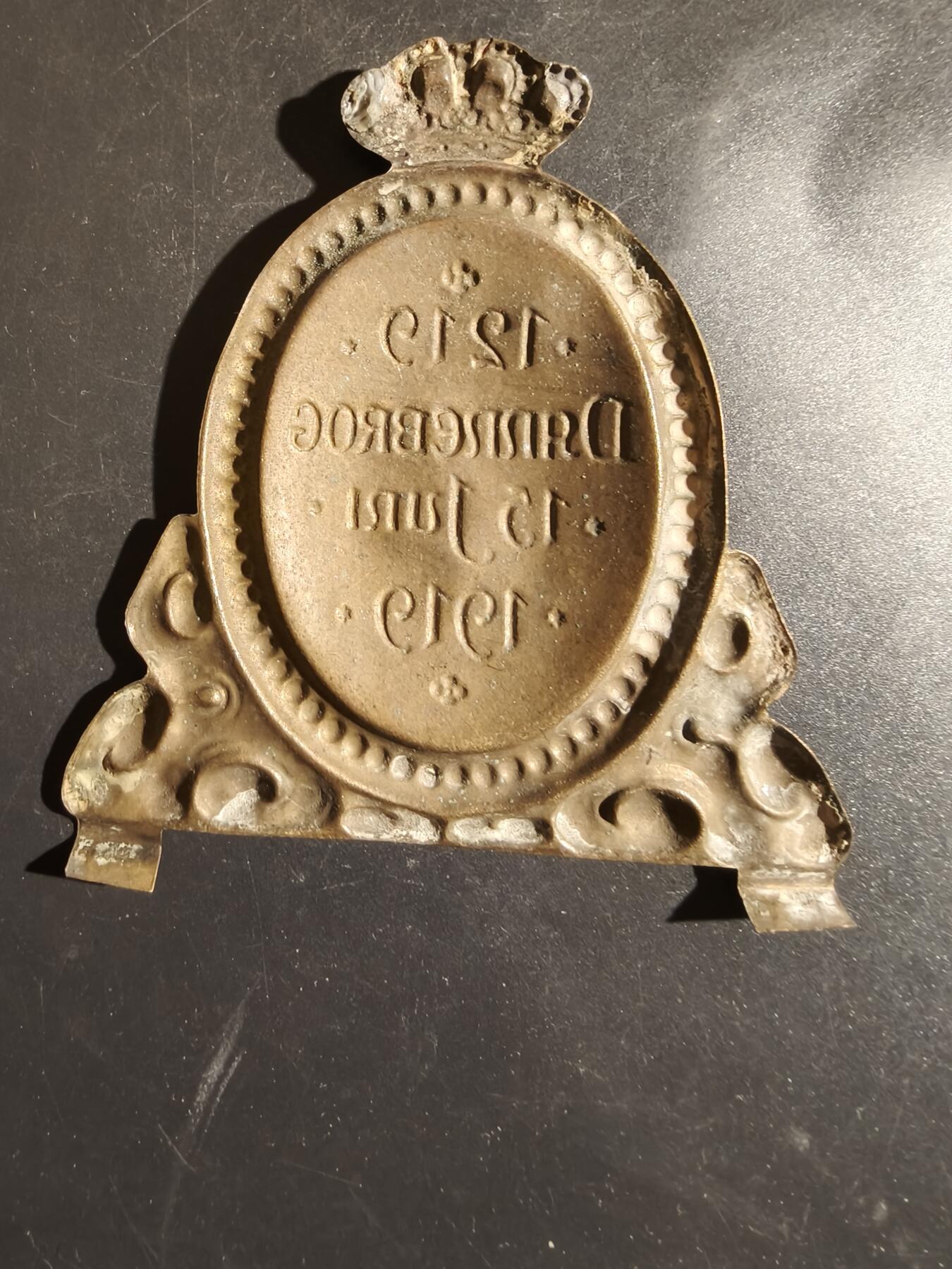 老王徽章第163期 13-15日三场连拍 16日统一发货  13、14日结束后可寄存