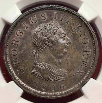 泉海漫舟·凡希社世界钱币微拍第三百十四期 - 1805英国乔三便士大铜NGC-MS65，220时光凝结而成的温润厚重，收藏级品质。SOHO运用最新改良的模具垫圈大规模铸造的铜币品种，这种新式垫圈大大提高了硬币的防伪性和耐磨性，代表了当时最高的铸币工艺。