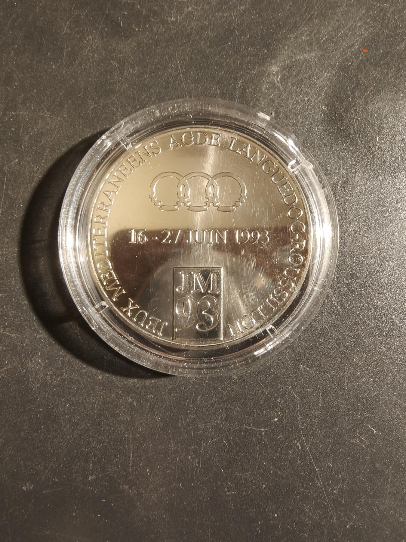 老王徽章第163期 13-15日三场连拍 16日统一发货  13、14日结束后可寄存