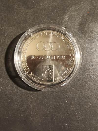 老王徽章第163期 13-15日三场连拍 16日统一发货  13、14日结束后可寄存 - 法国1993年朗格多克-鲁西永地中海运动会精制纪念章      带亚克力原盒     直径40mm