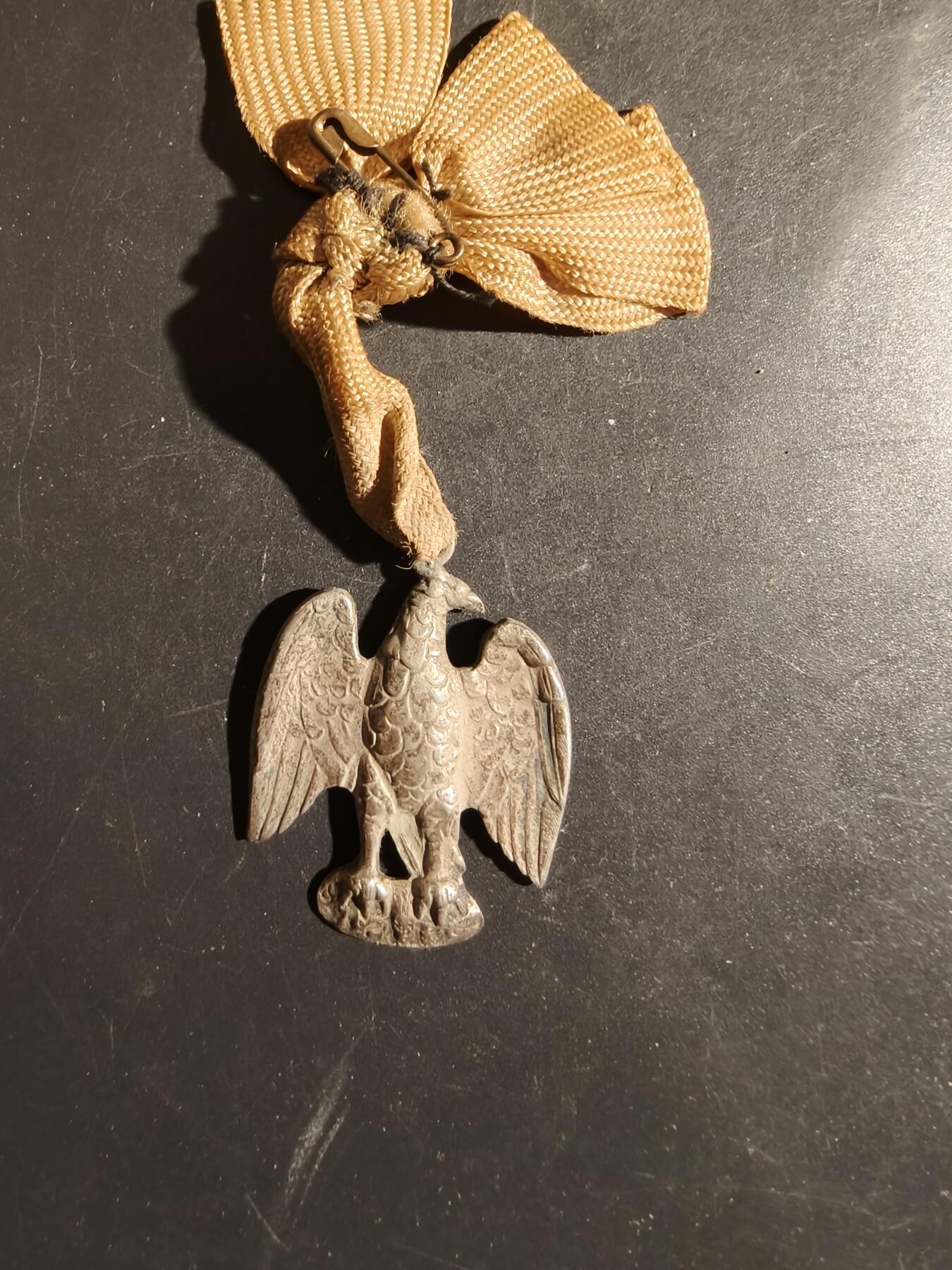 老王徽章第163期 13-15日三场连拍 16日统一发货  13、14日结束后可寄存