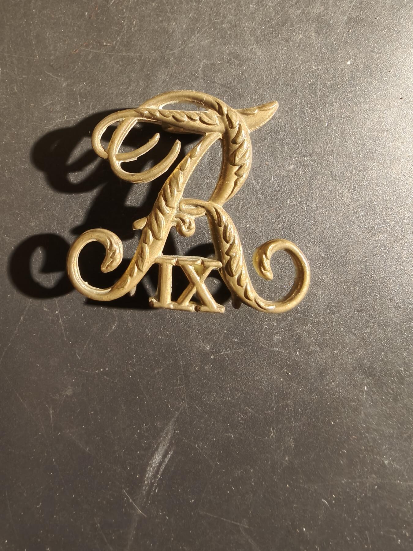 老王徽章第163期 13-15日三场连拍 16日统一发货  13、14日结束后可寄存