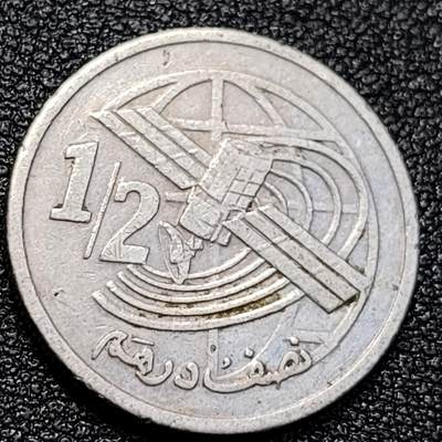 泉币菌-第129场-精品福利场（本场拍品多，请提前出价） - 电信与新技术 摩洛哥2002年1/2迪拉姆铜镍硬币 21.0毫米4.0克