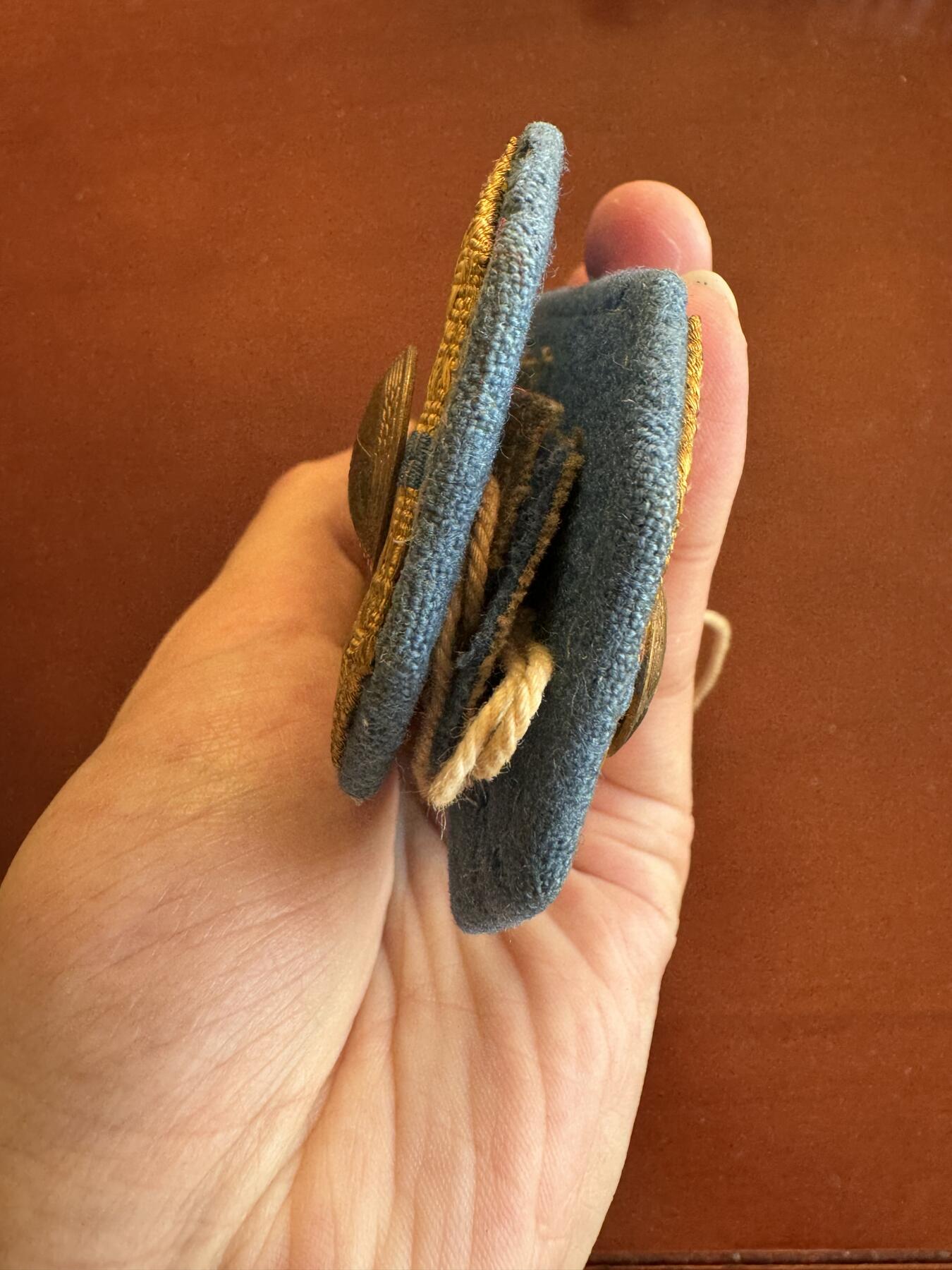 五哥徽章群   15号周六晚上八点4群联拍