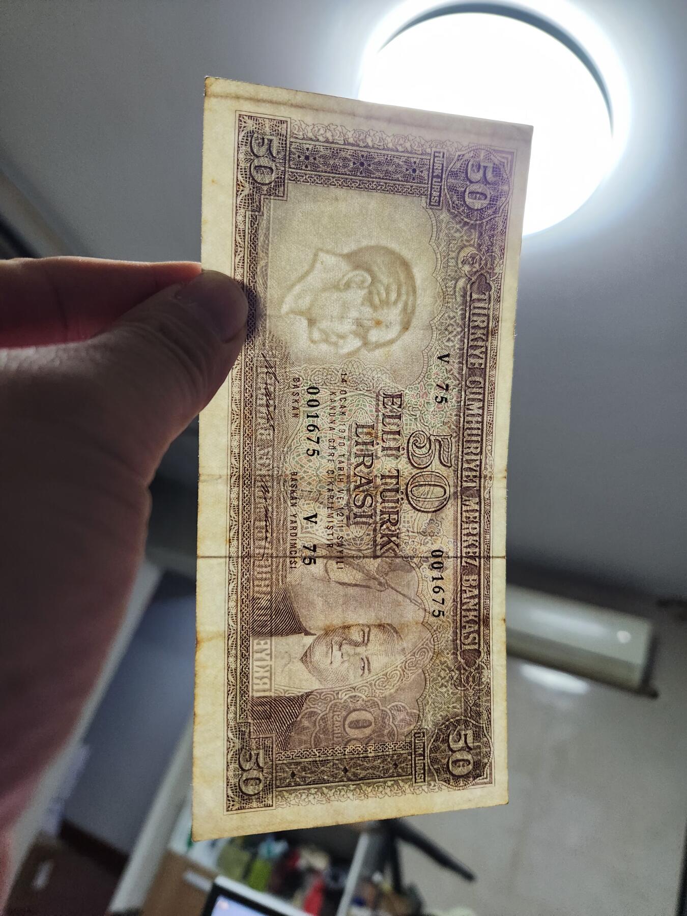 11月15号晚上8点 外国纸币自动截拍第58场 土耳其50里拉 美品原票 稀少