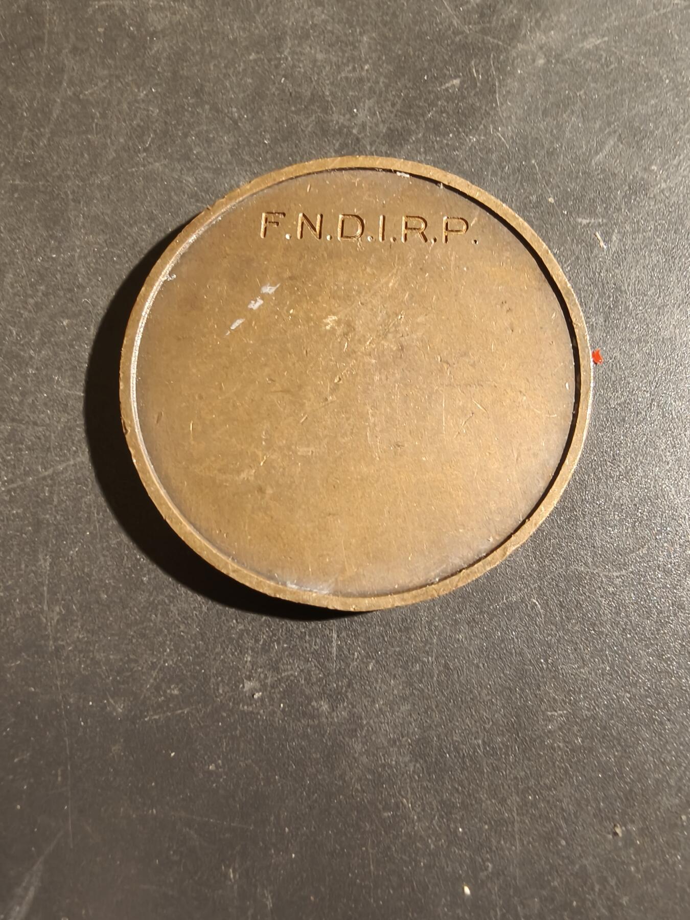 老王徽章第163期 13-15日三场连拍 16日统一发货  13、14日结束后可寄存