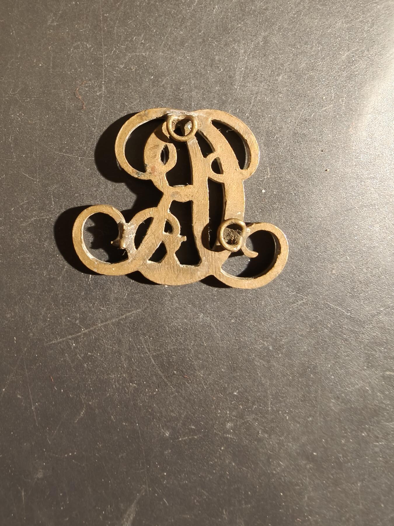 老王徽章第163期 13-15日三场连拍 16日统一发货  13、14日结束后可寄存