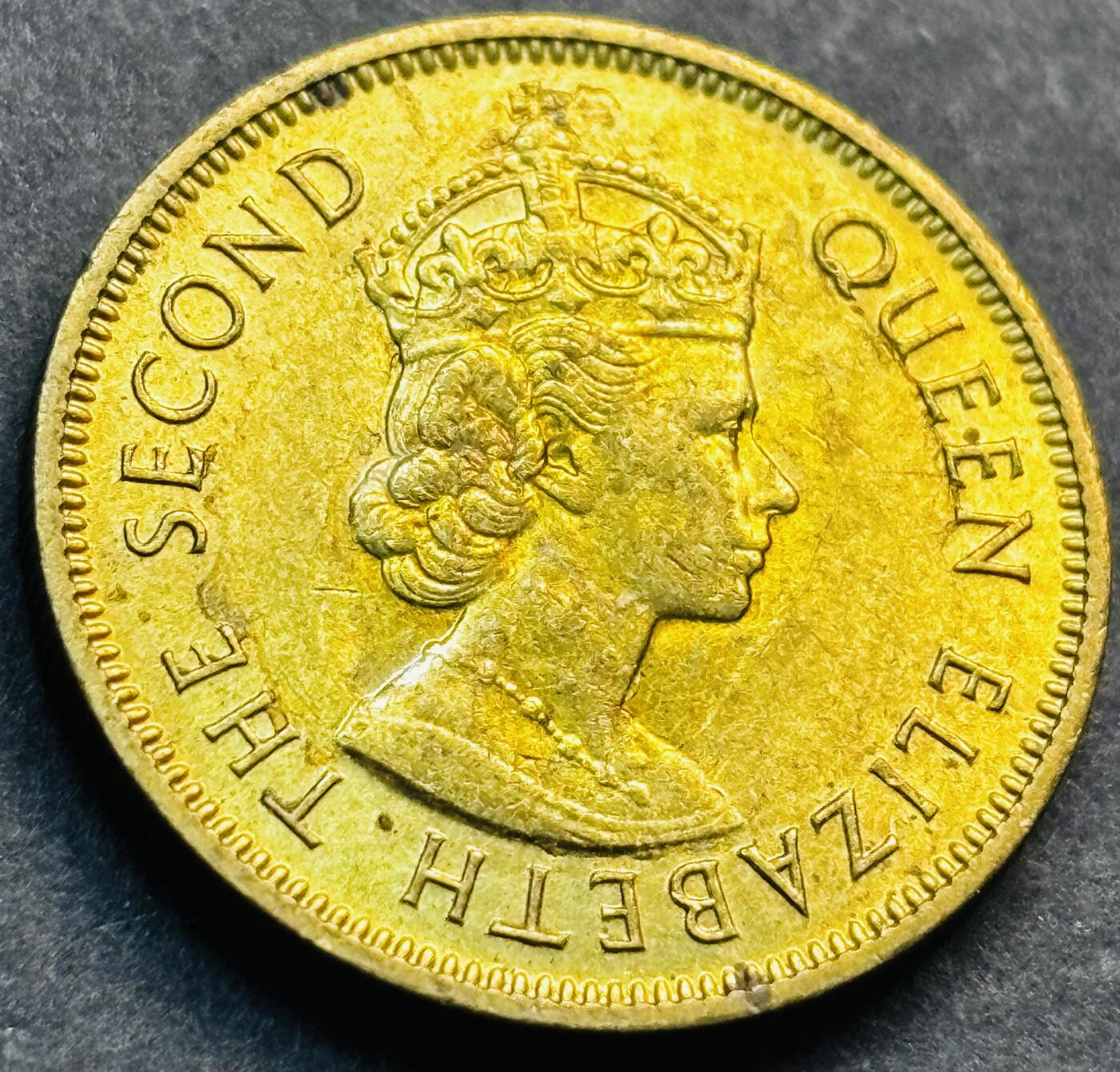 文馨钱币收藏第 281 场，【 长期接收代拍品】银元，银币，套币，纸币专场（本场截拍后休息三天，19 号发货） 原铜光品相 1973 年英属香港一毫铜币，伊丽莎白二世 第二版