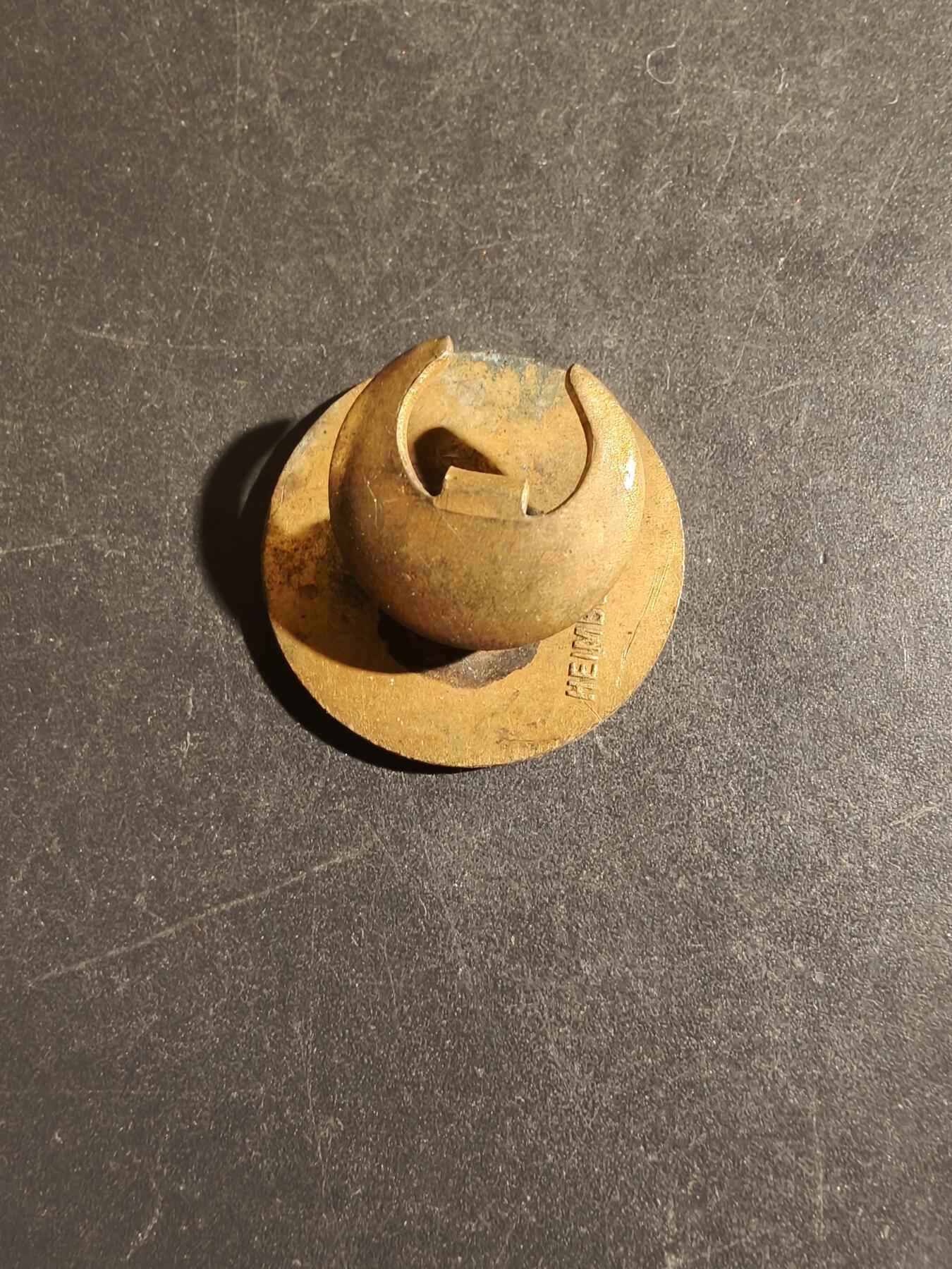 老王徽章第163期 13-15日三场连拍 16日统一发货  13、14日结束后可寄存 丹麦工业和手工艺联合会证章