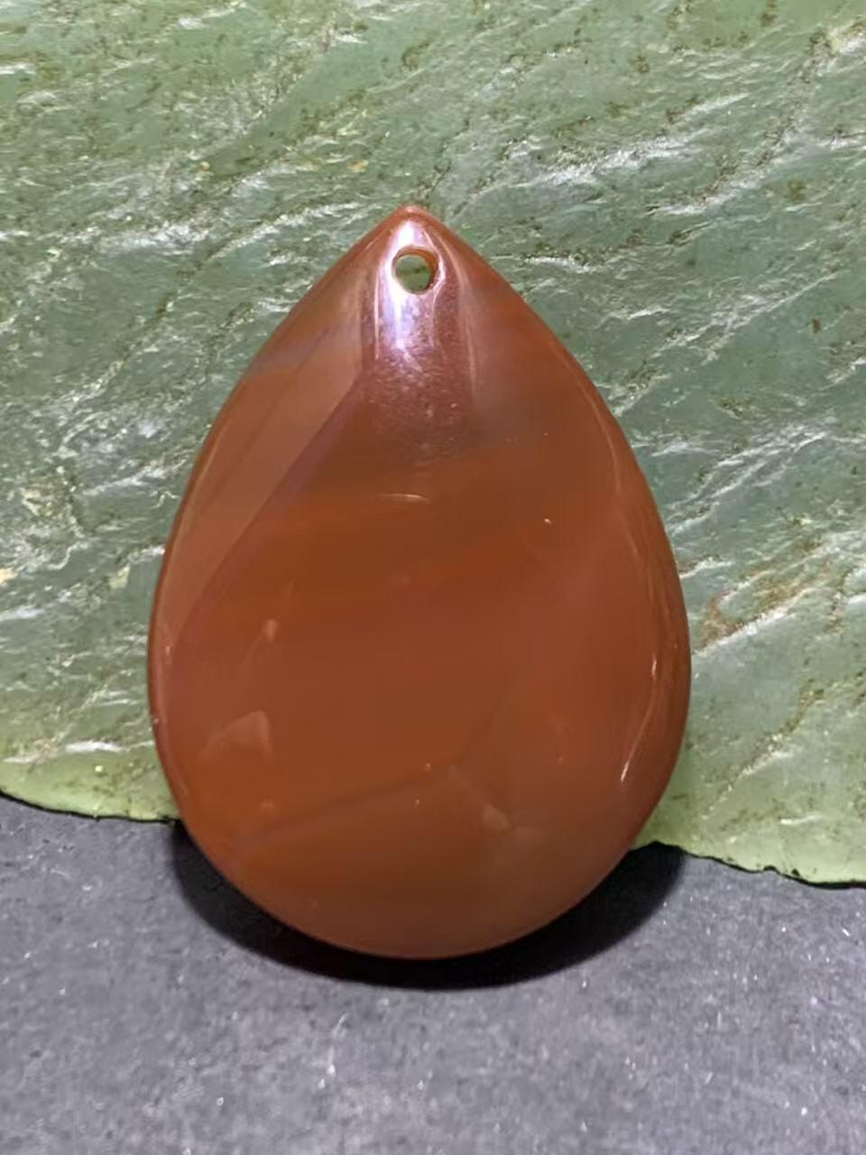 精美冻料北漂战国红玛瑙吊坠一个！