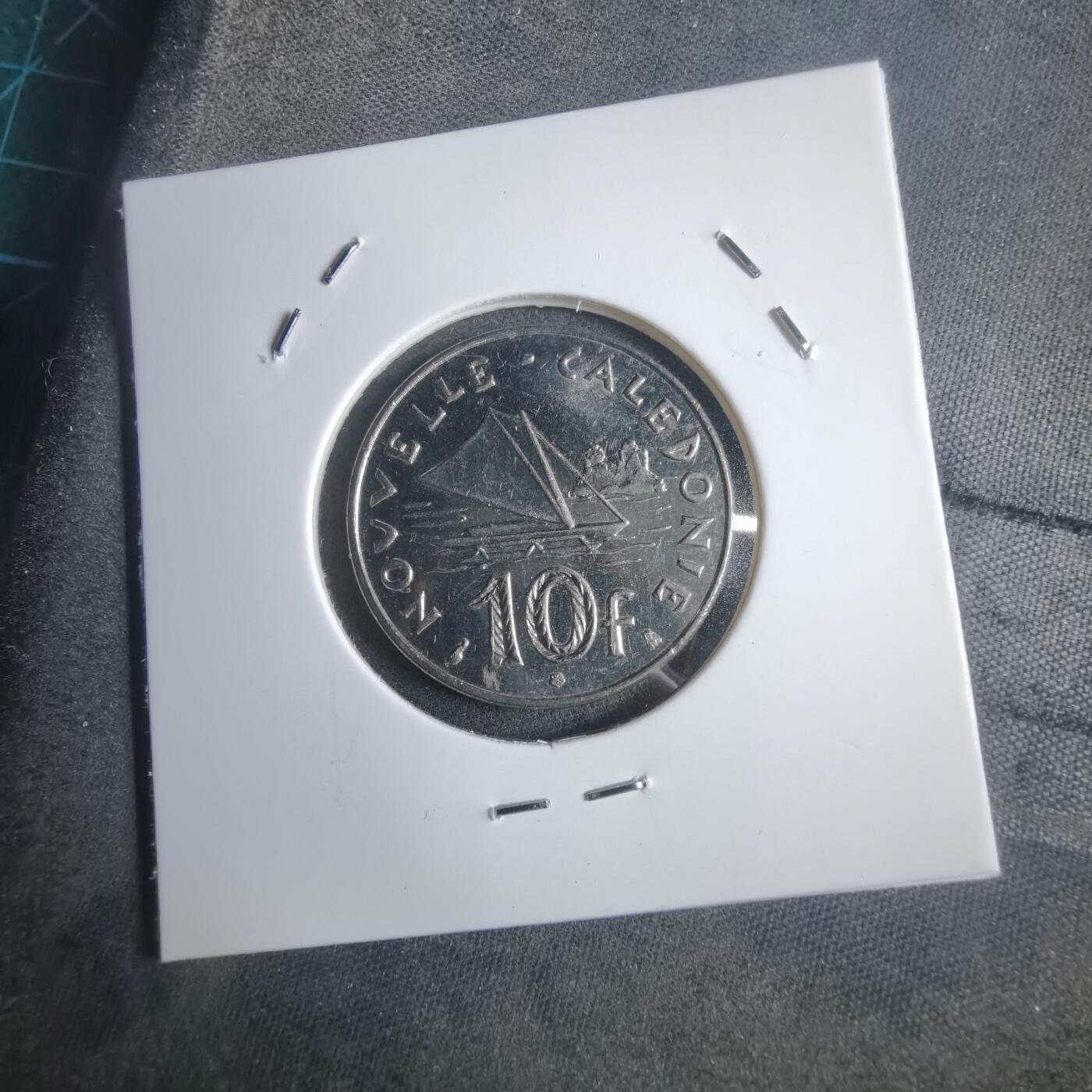 沼泽如烟--第905场 法属新喀里多尼亚1996年10法郎