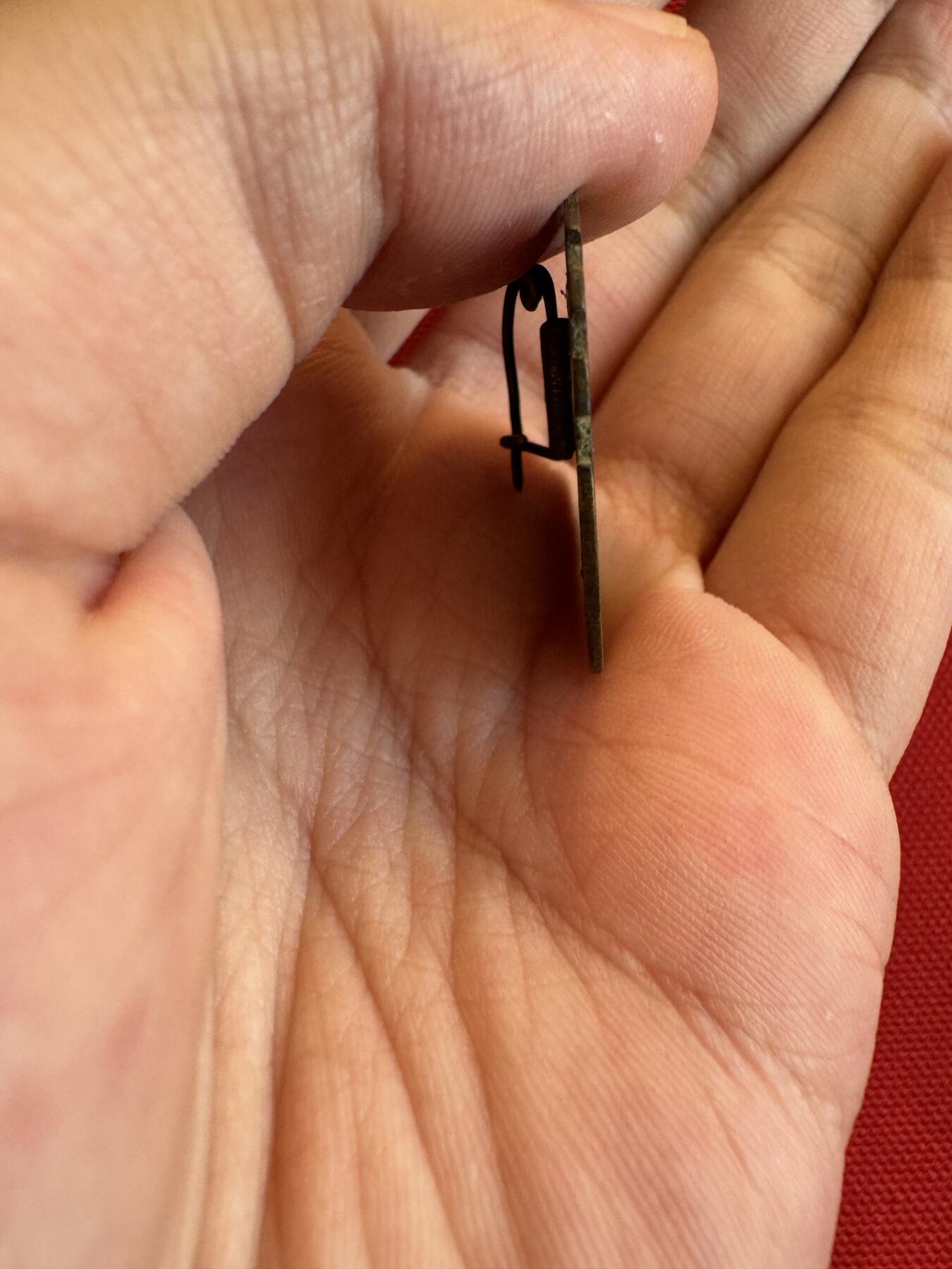 五哥徽章群   15号周六晚上八点4群联拍 铜章