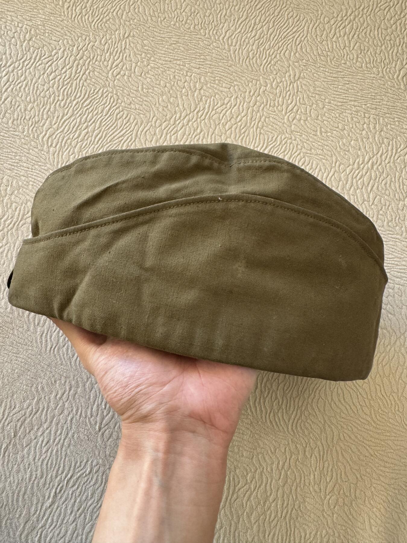 五哥徽章群   15号周六晚上八点4群联拍 帽子