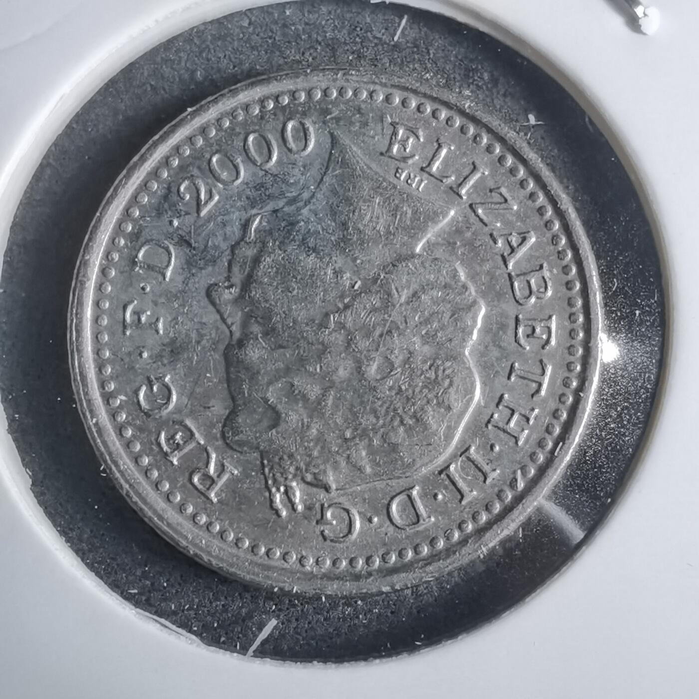 沼泽如烟--第905场 英国2000年5便士