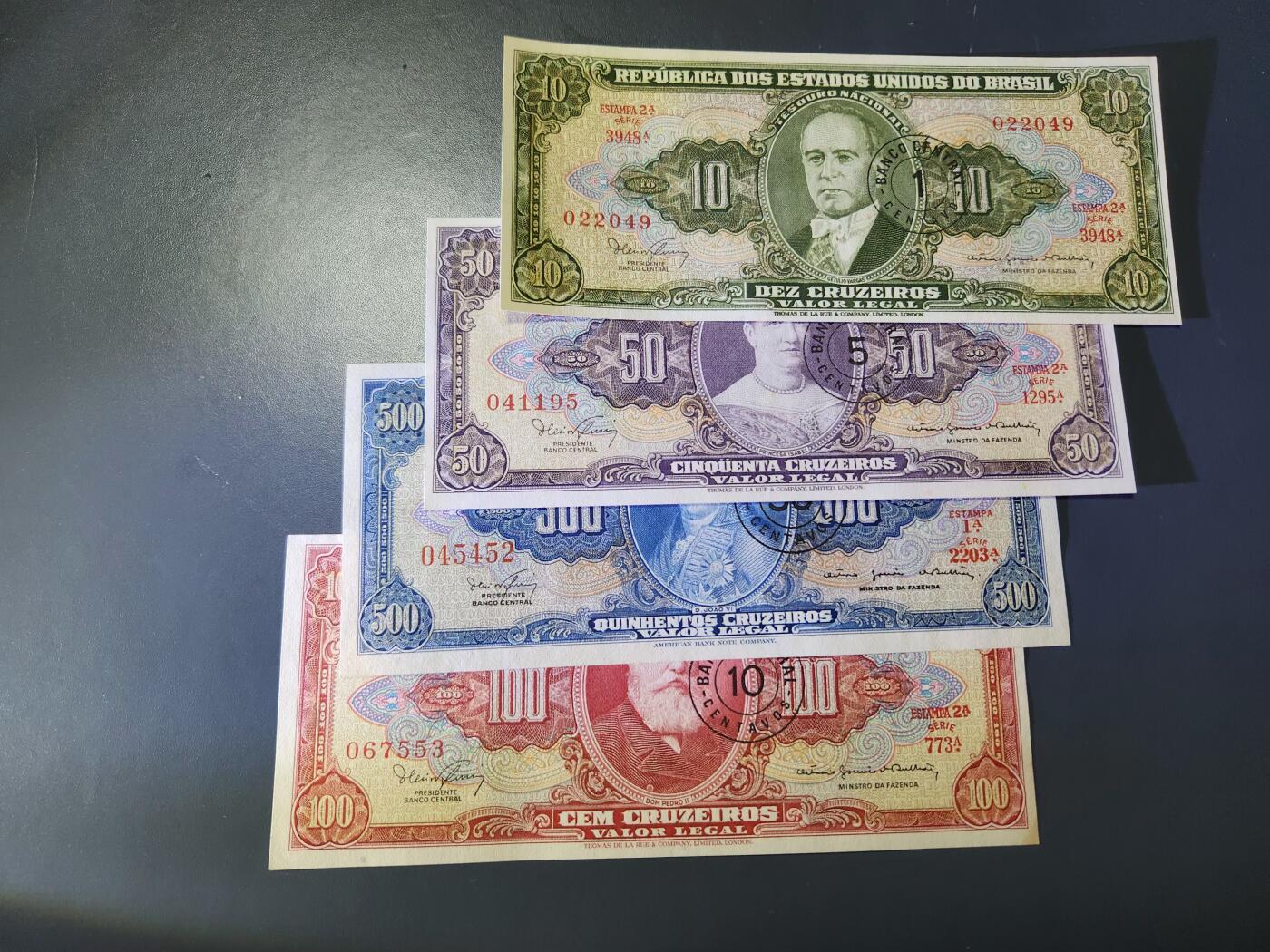 11月15号晚上8点 外国纸币自动截拍第58场 巴西 1966年 改值版 1-5-10-50纸币近新至新品一套