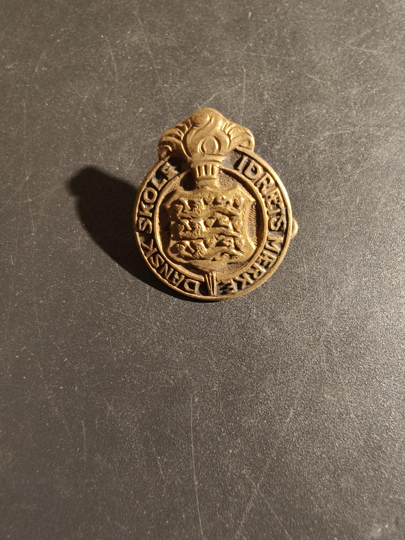 老王徽章第163期 13-15日三场连拍 16日统一发货  13、14日结束后可寄存 丹麦徽章