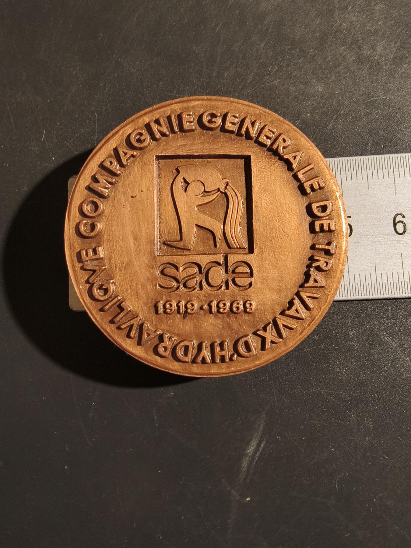 老王徽章第163期 13-15日三场连拍 16日统一发货  13、14日结束后可寄存