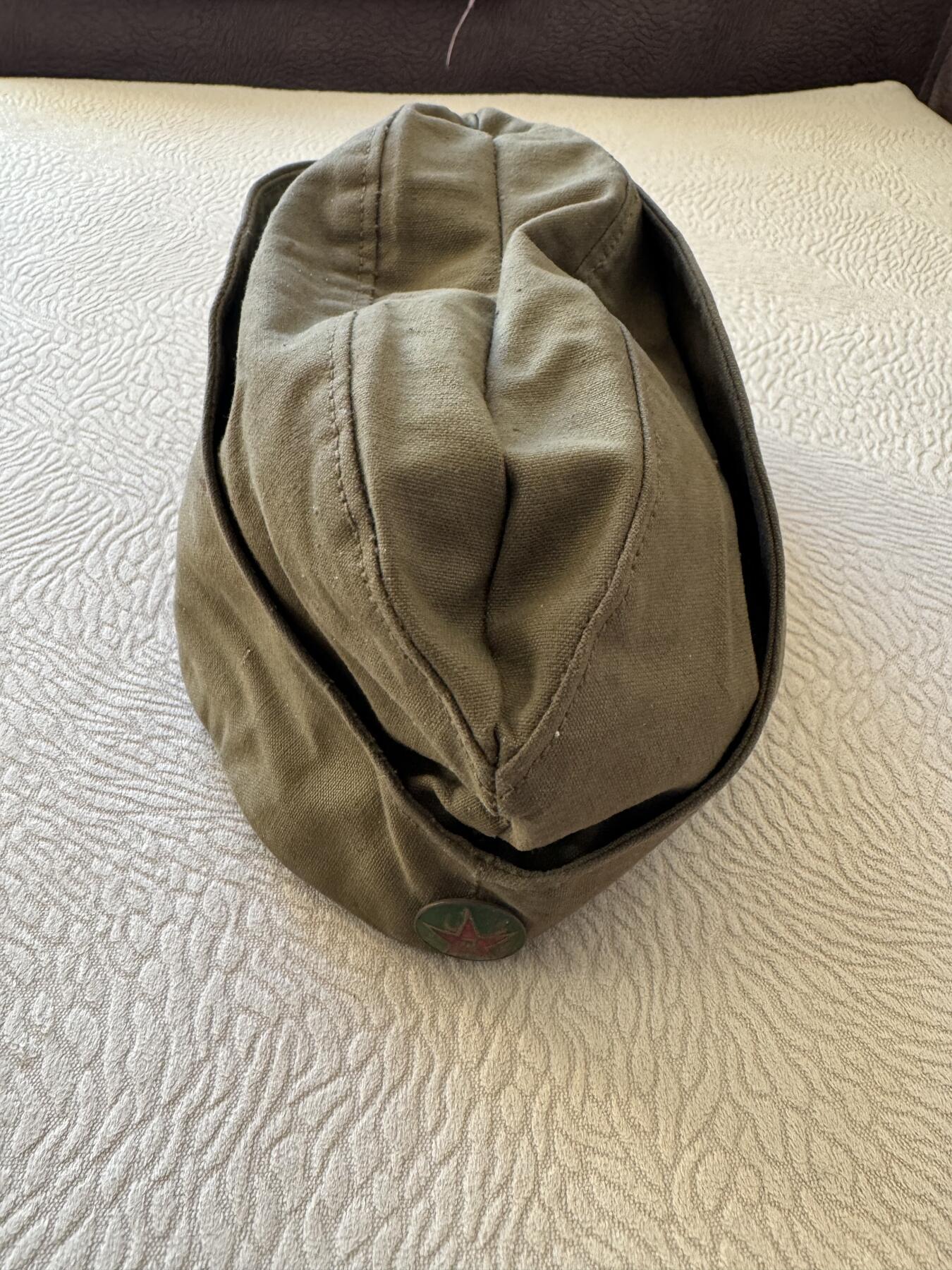 五哥徽章群   15号周六晚上八点4群联拍 帽子