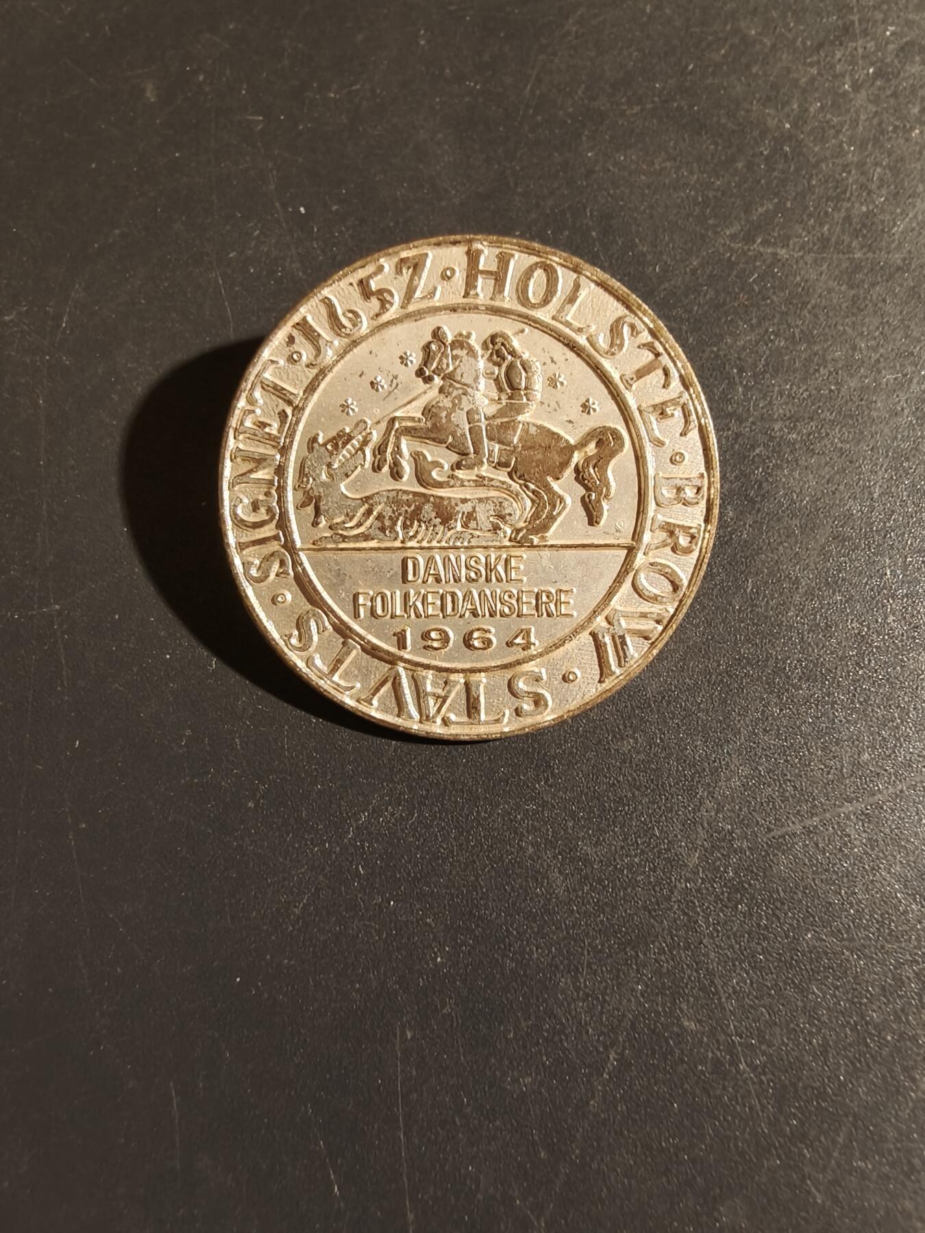 老王徽章第163期 13-15日三场连拍 16日统一发货  13、14日结束后可寄存 丹麦徽章