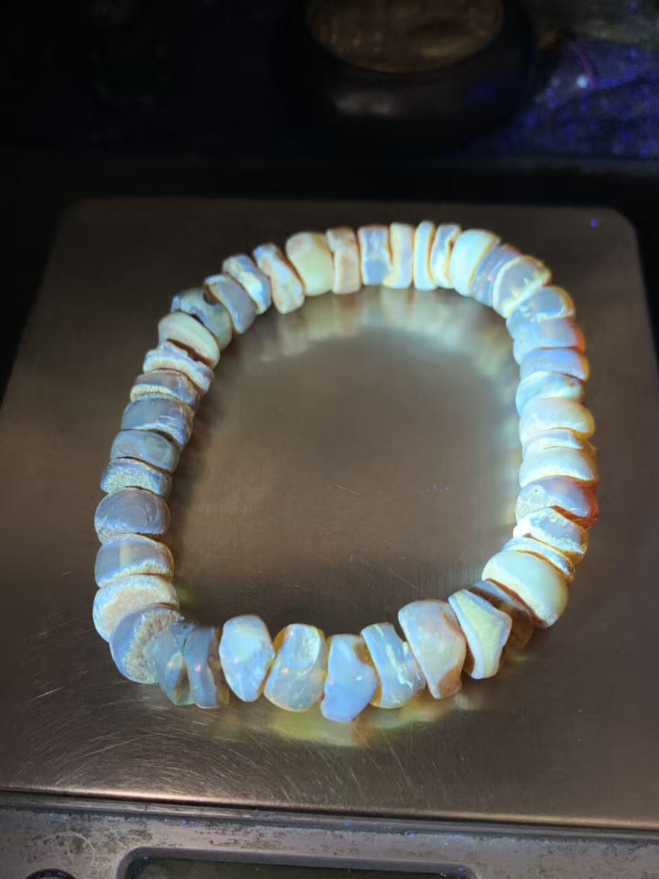 天然原矿俄料蜜蜡原皮随形手串1条！！