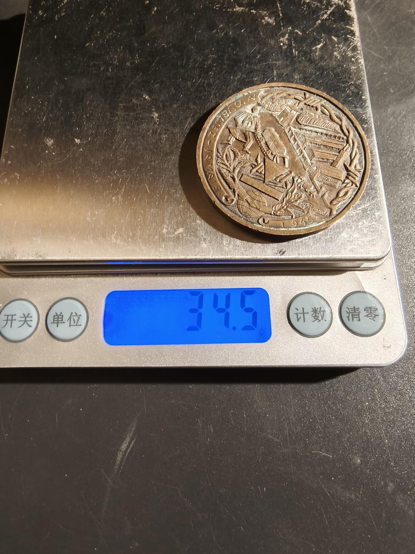 老王徽章第163期 13-15日三场连拍 16日统一发货  13、14日结束后可寄存