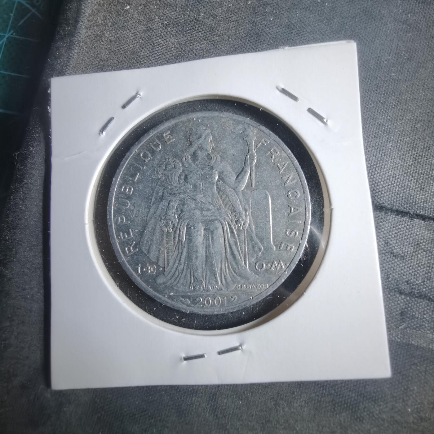 沼泽如烟--第905场 法属波利尼西亚2001年5法郎