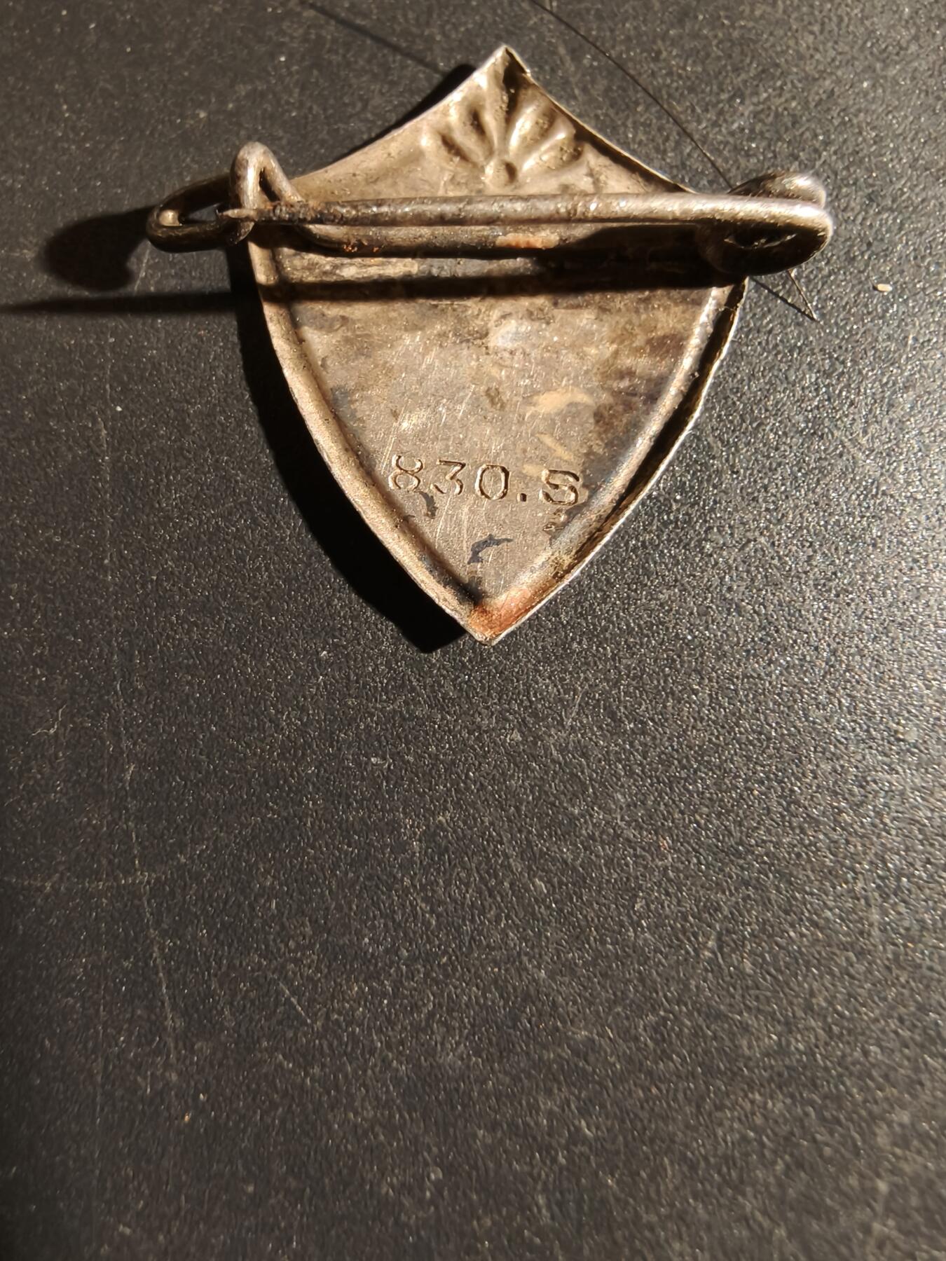 老王徽章第163期 13-15日三场连拍 16日统一发货  13、14日结束后可寄存