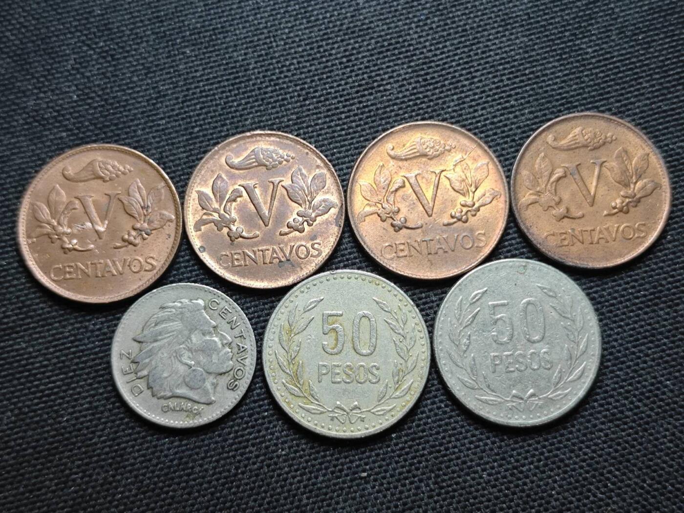 KK钱币收藏小铺  第370场  2月预留时间 周末发货  哥伦比亚一组14枚