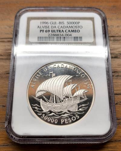 泉海漫舟·凡希社世界钱币微拍第三百十四期 - 1996几内亚比绍纪念威尼斯航海家卡达莫斯托航行至西非海岸发现佛得角50000P大银精铸NGC-PF69UC