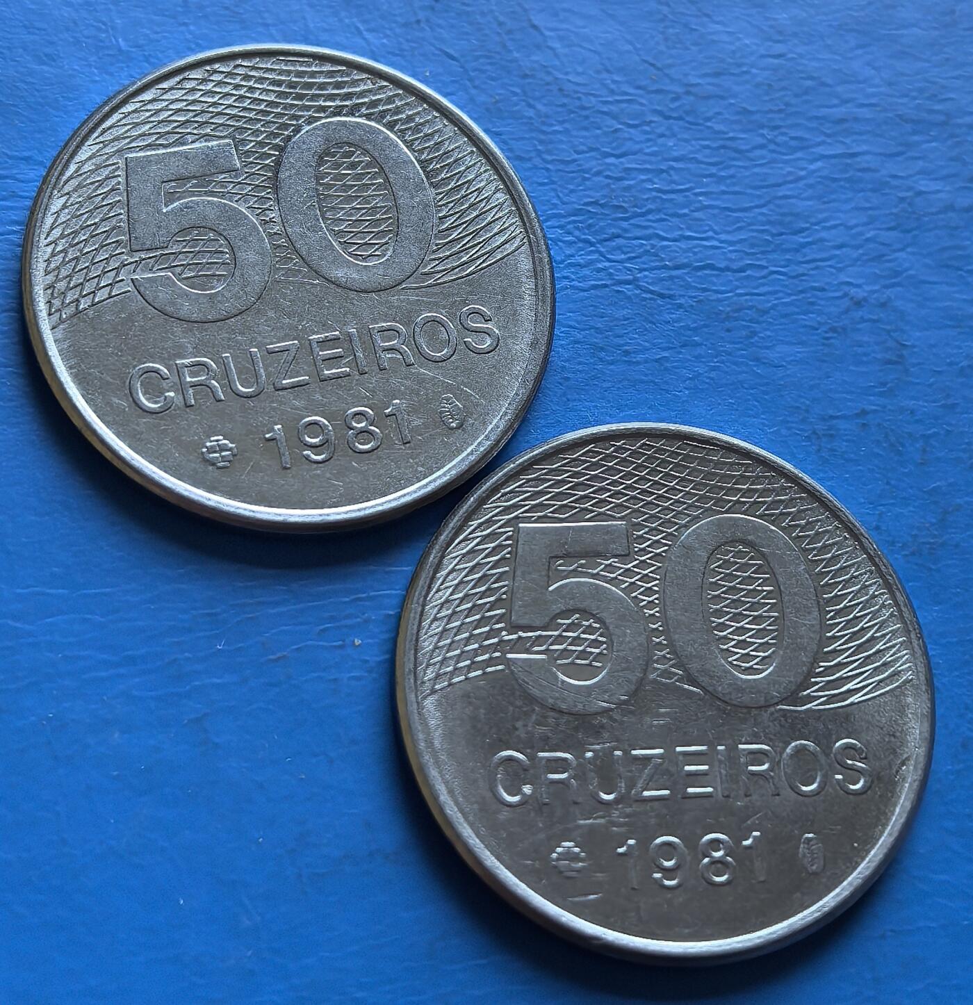 外国优质老铜币银币，周六九点倒数截拍，满百包邮，可寄存半年，喜欢朋友微信扫描二维码可直接参拍