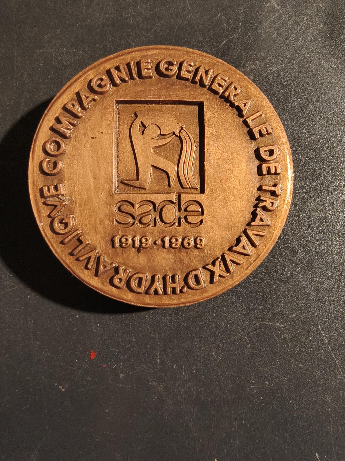 老王徽章第163期 13-15日三场连拍 16日统一发货  13、14日结束后可寄存