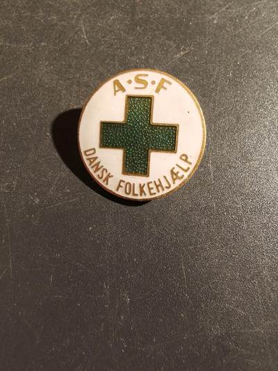 老王徽章第163期 13-15日三场连拍 16日统一发货  13、14日结束后可寄存 - 丹麦人民援助协会徽章